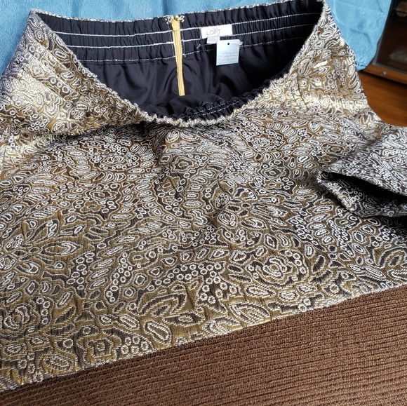 Mask - Picture 3 of 7